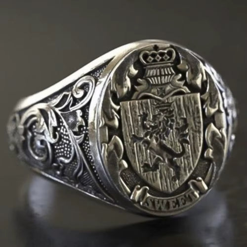 Simple Retro Niche Trend Crown Lion Shield Badge Ring Men and Women Street Party Ring Fashion Banquet Gift Accessories