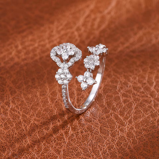 New Fashion Zircon Inlay Four-Leaf Flower Design Open Ring for Women Exquisite Shiny CZ Niche Jewelry Gift